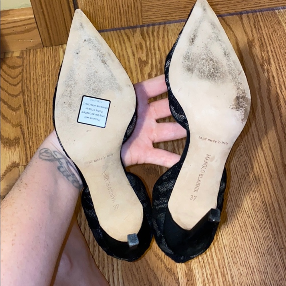 Manolo Blahnik lace d'orsay pumps - Picture 4 of 5